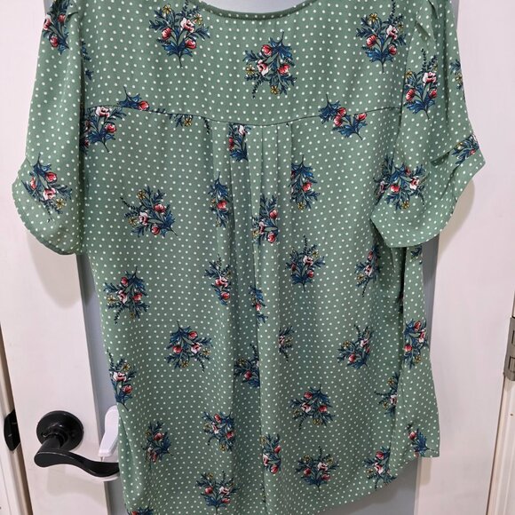 DR2 Green Floral Polka Dot Blouse XL Pleated Flutter Sleeve Split Neck Top - Picture 12 of 12